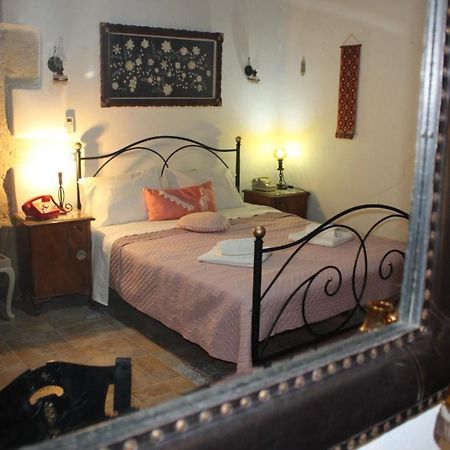 Traditional House Maria Azoyiras Exterior photo